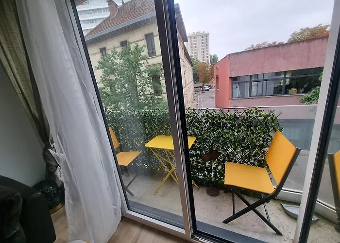 شقة Apparently In 10' Paris بونتا
